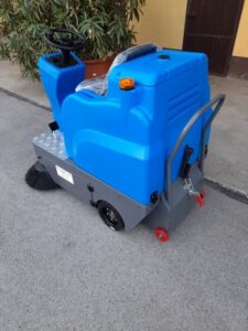 Električni pometalni stroj